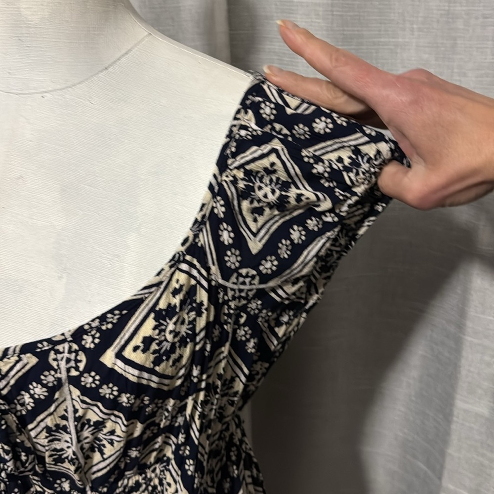 Angie brand-Pop Over Dress-Sz M-Rayon-NavyWhite/Floral-Boho Chic-Deep V Neck - Picture 6 of 11
